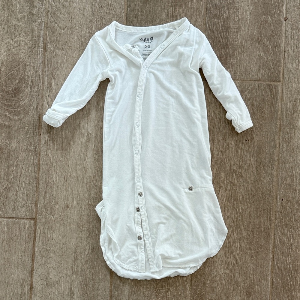 Kyte BABY Classic White Sleep Gown